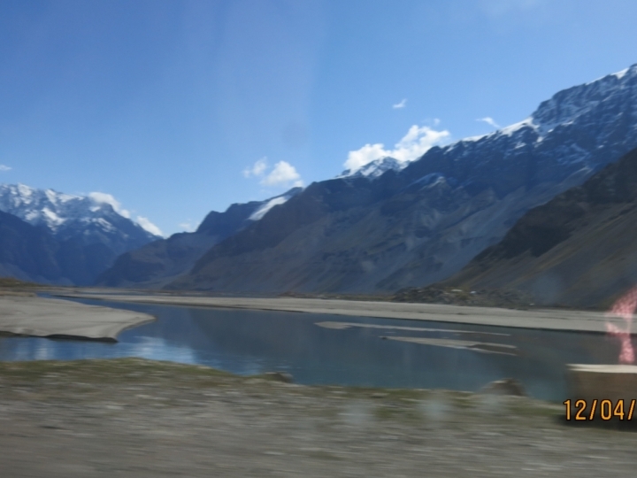 Pamir, Bonjour!